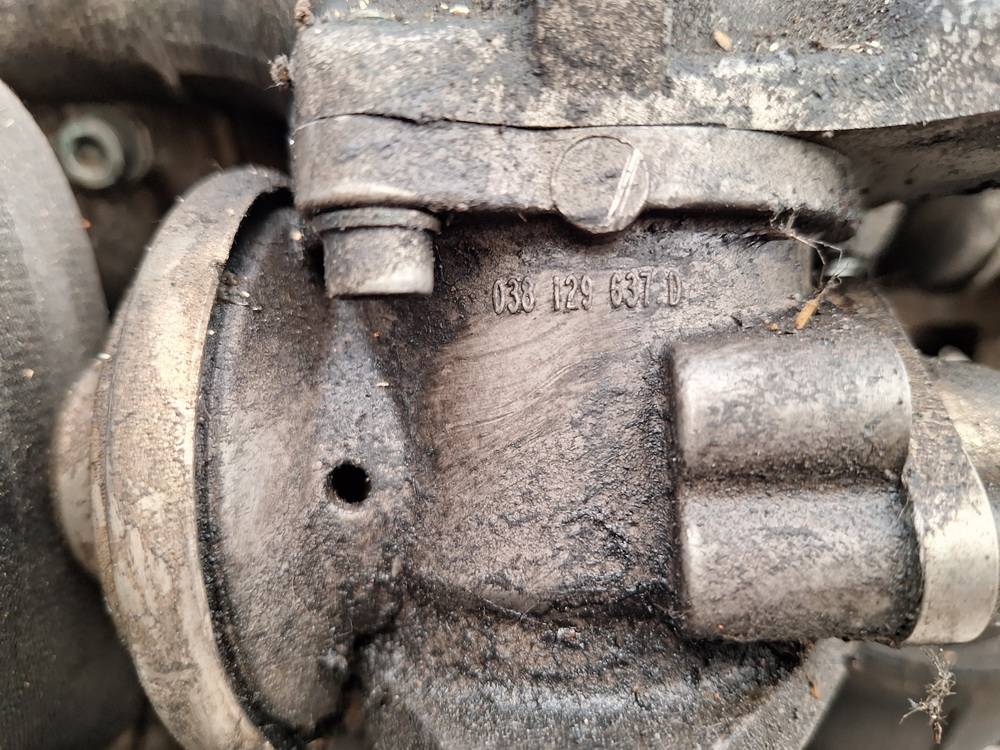 038129637D Volkswagen Touran 2004 EGR Valve Exhaust Gas - Thumbnail 4