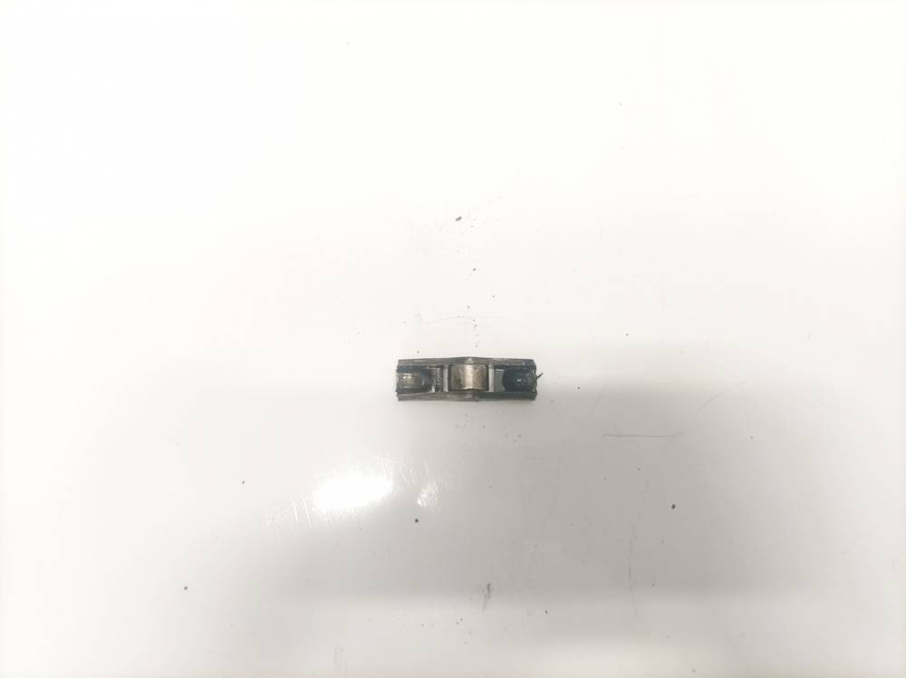 Volvo V50 2005 Voztuvo pakelejas (voztuvo svirtele, karomislai)