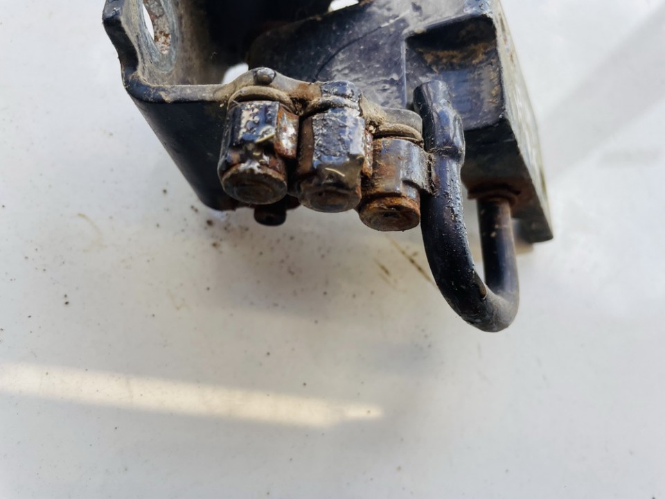 Audi A3 2000 Петля двери передней  нижняя - Thumbnail 3