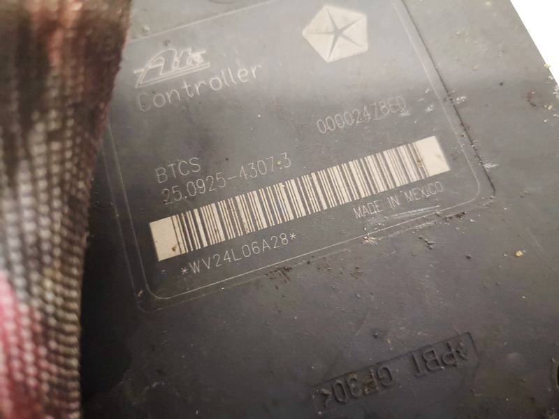 P52089968AE Jeep Grand Cherokee 2005 ABS yksikkö - Thumbnail 2