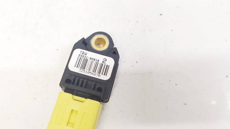898310H010 Toyota Aygo 2012 Drošības spilvena trieciensensors - Thumbnail 3