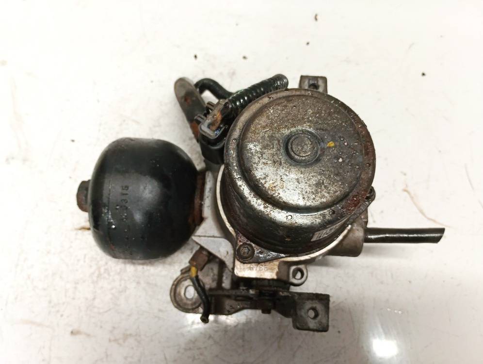 Honda Civic 2008 Jarrujen tyhjiöpumppu