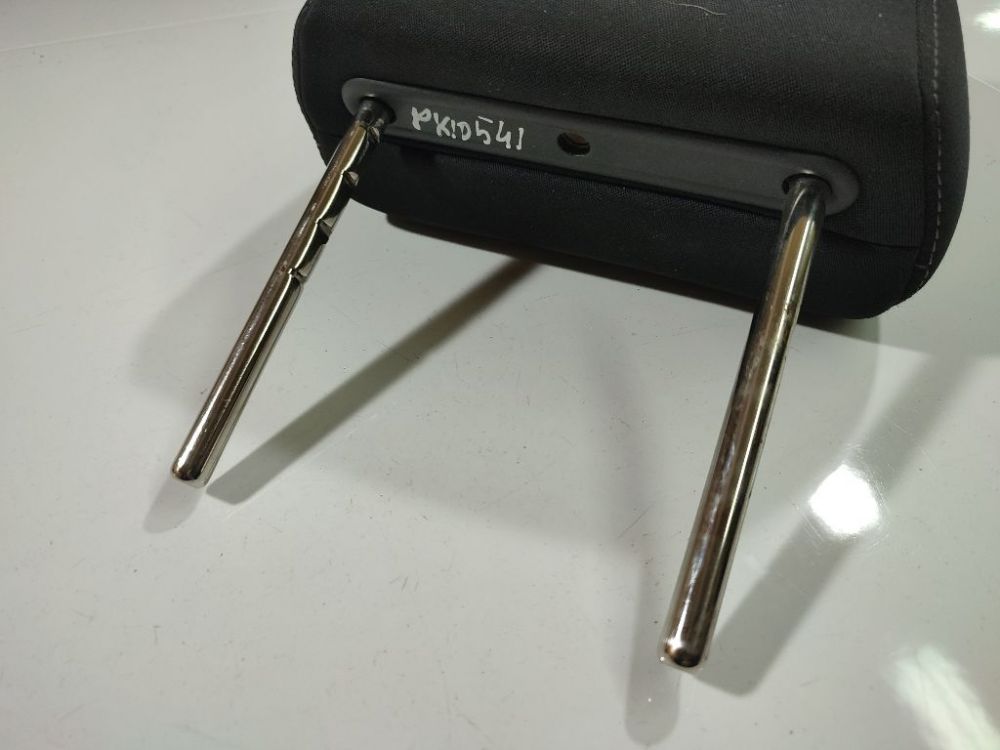 Mazda 6 2009 Seat headrest - Thumbnail 4