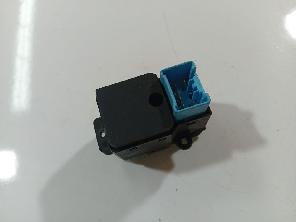 Honda Accord 2004 Stiklo valdymo mygtukas (lango pakeliko mygtukai) - Thumbnail 3