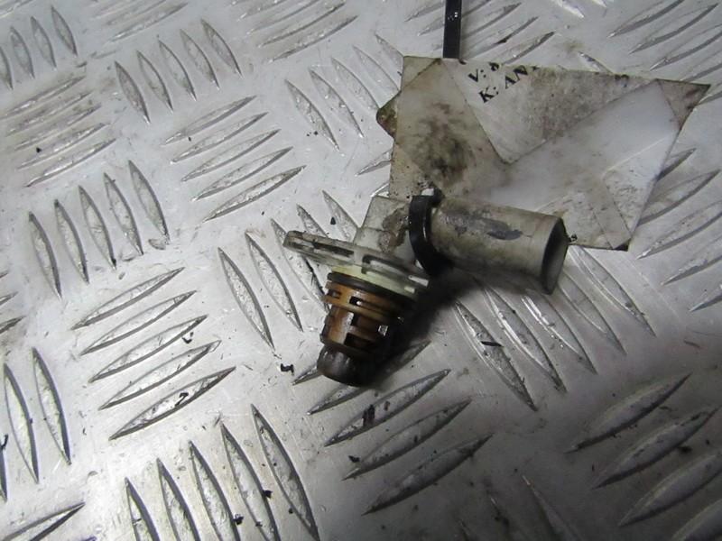 030907601D Volkswagen Golf 2004 Camshaft position sensor