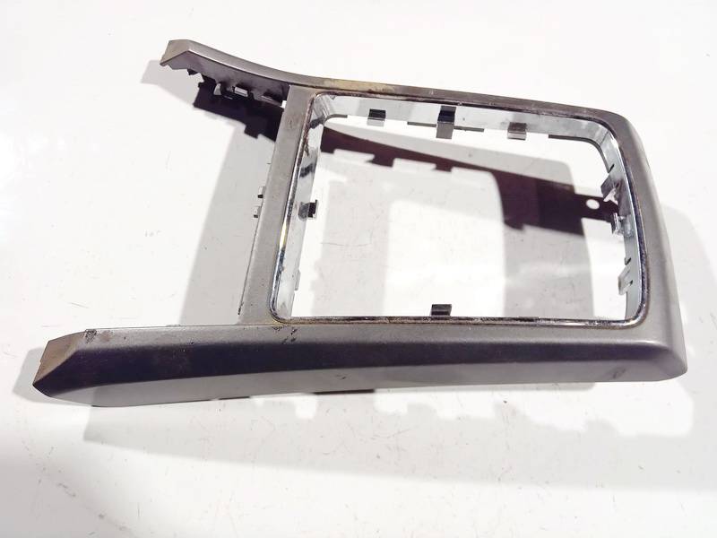 13116961 Opel Astra 2005 Interior trim