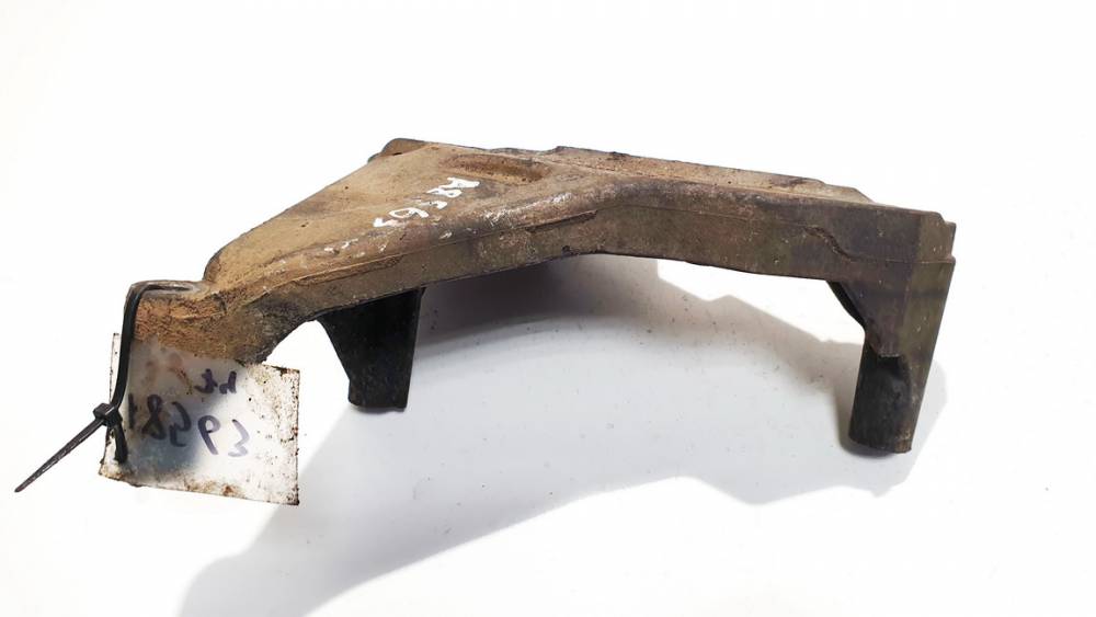 03G199207F Volkswagen Passat 2005 Ātrumkārbas kronšteins - Thumbnail 2