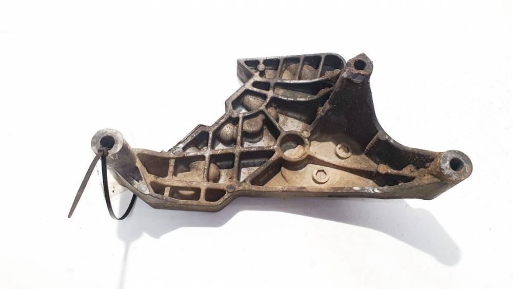 03G199207F Skoda Octavia 2006 Engine Mount Bracket and Gearbox Mount Bracket - Thumbnail 3