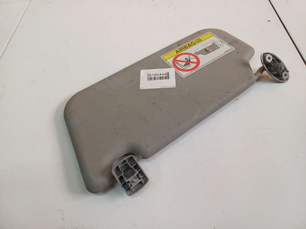 Ford Fiesta 2002 Ochrona przed słońcem