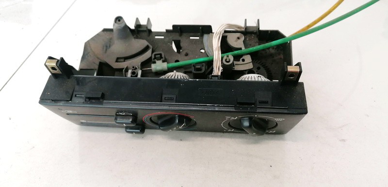 9184941002 Peugeot 406 1997 Climate Control Panel (heater control switches)