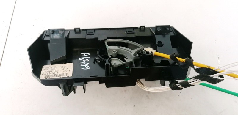 9184941002 Peugeot 406 1997 Climate Control Panel (heater control switches) - Thumbnail 3