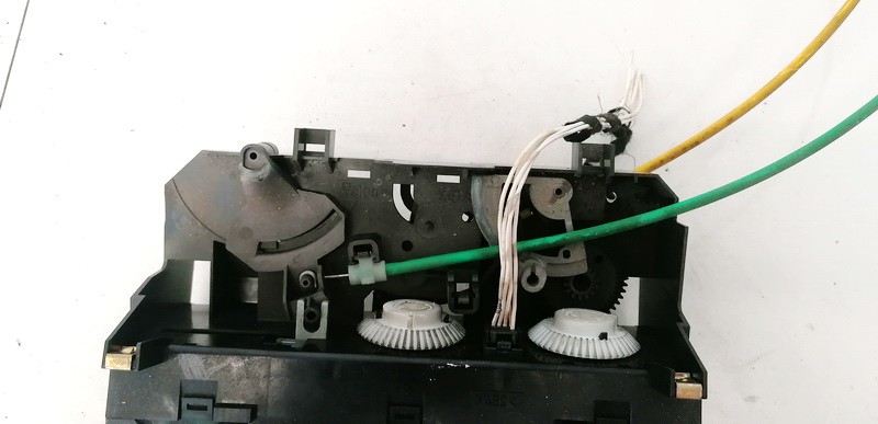 9184941002 Peugeot 406 1997 Climate Control Panel (heater control switches) - Thumbnail 2