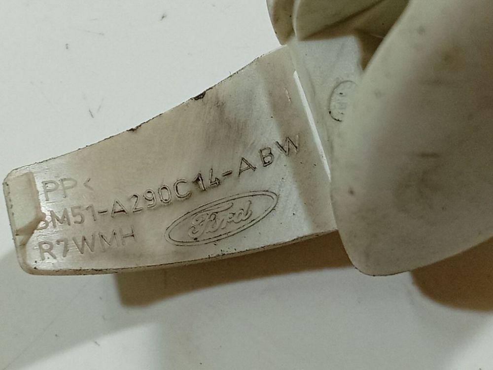 BM51A290C14ABW Ford Focus 2014 Wykończenie wnętrza (plastikowe elementy) - Thumbnail 4