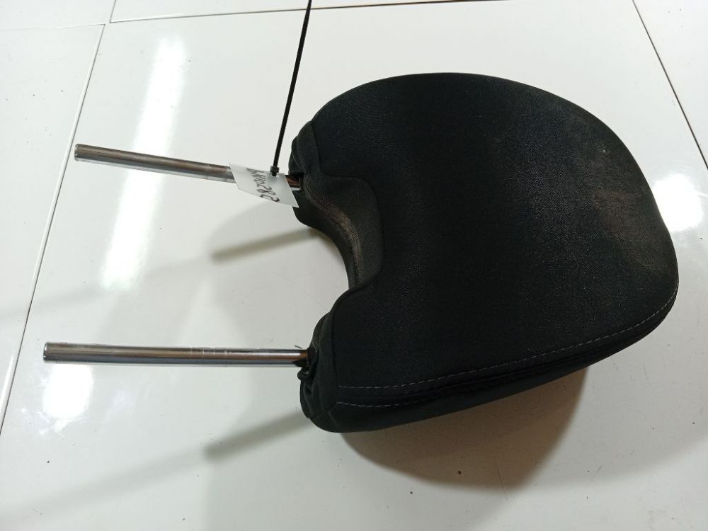 Subaru Forester 2008 Seat headrest - Thumbnail 2