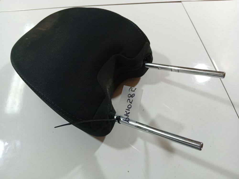 Subaru Forester 2008 Seat headrest - Thumbnail 4