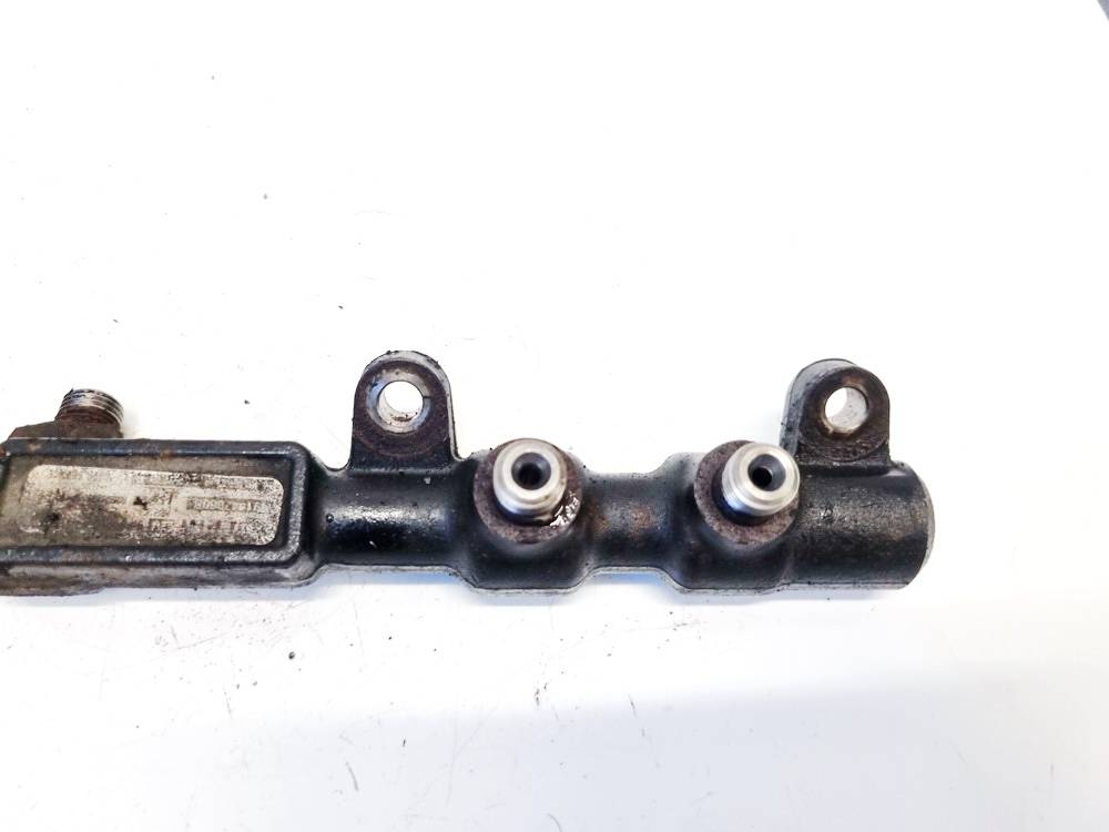 2S7Q9D280AC Ford Mondeo 2004 Fuel injector rail (injectors)(Fuel distributor) - Thumbnail 3