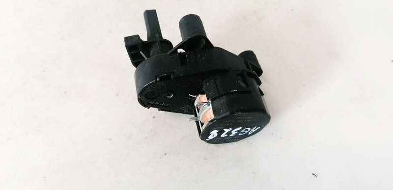 7M3907511 Volkswagen Sharan 2001 Heater Vent Flap Control Actuator Motor