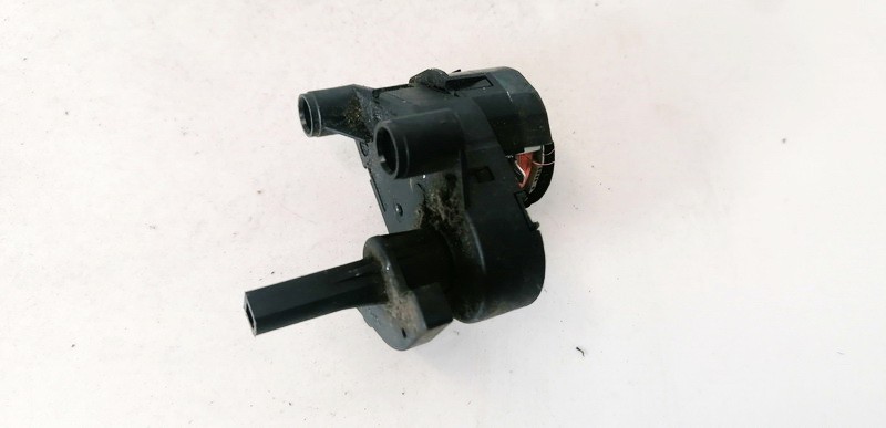 7M3907511 Volkswagen Sharan 2001 Heater Vent Flap Control Actuator Motor - Thumbnail 2