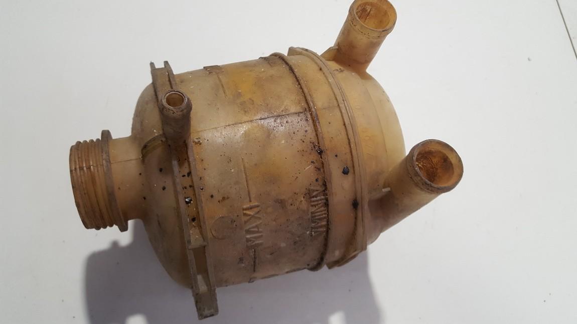 7700810997 Renault Clio 1995 Expansion Tank coolant (RADIATOR EXPANSION TANK BOTTLE )
