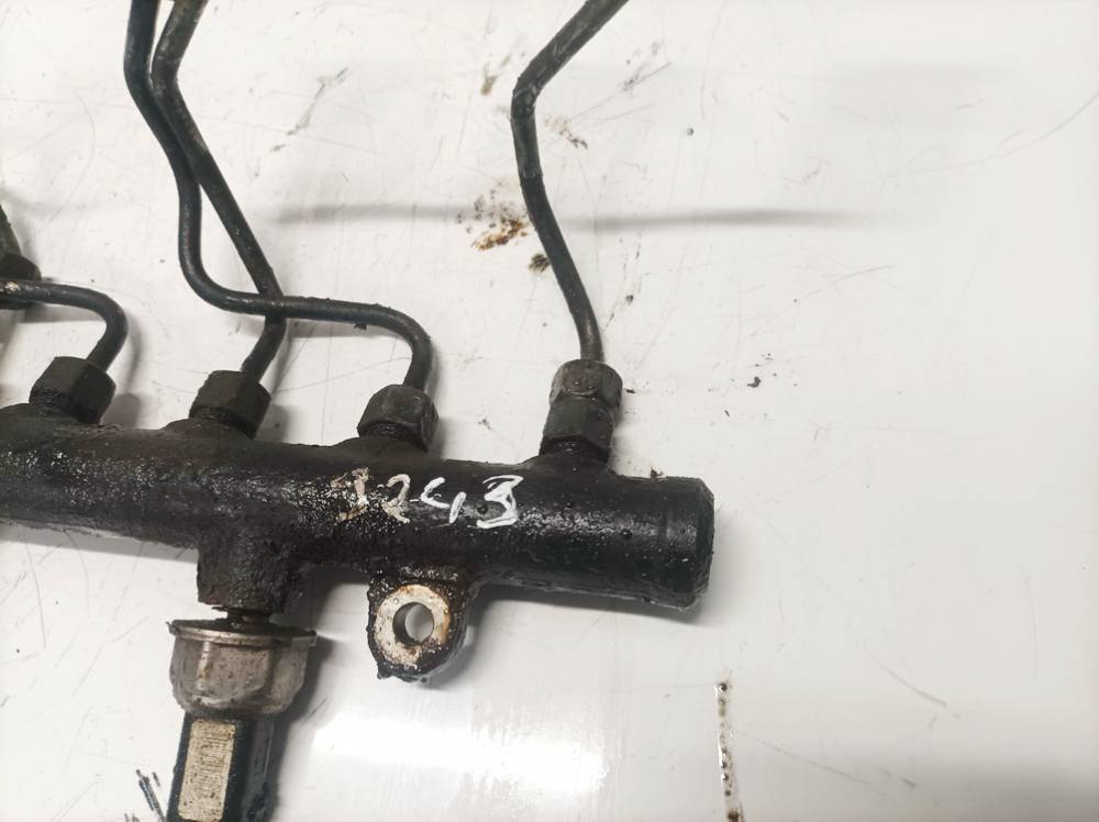 9654726280 Volvo V50 2005 Fuel injector rail (injectors)(Fuel distributor) - Thumbnail 2