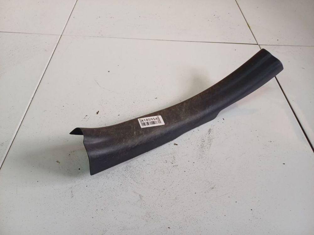 6791752140 Toyota Yaris 2006 Wykończenie wnętrza (plastikowe elementy)