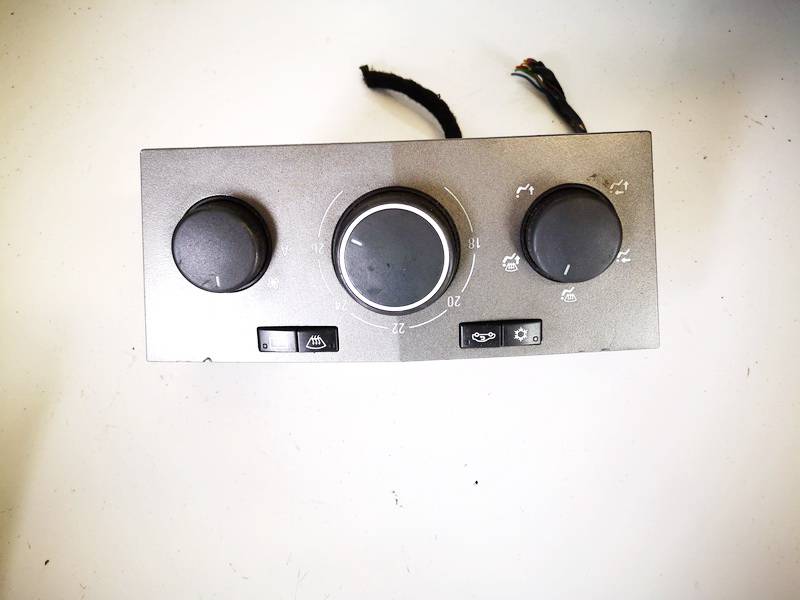 13231049 Opel Zafira 2007 Klimata vadības panelis (sildītāja vadības slēdži)