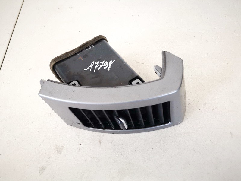 8030A025ZZ Mitsubishi Outlander 2006 ventilation intérieur