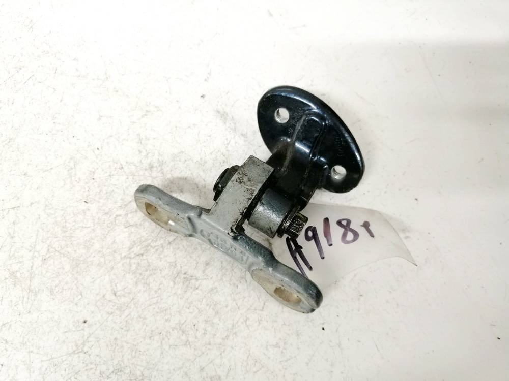 146RE Volvo V50 2004 Door Hinge - FRONT