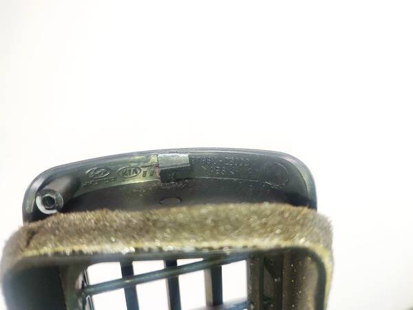 9798023000 Hyundai Santa Fe 2007 Dash Vent (Air Vent Grille) - Thumbnail 3