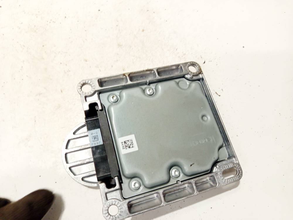 0265020498 BMW 1-Series 2011 SRS AIRBAG KOMPIUTERIS - ORO PAGALVIU VALDYMO BLOKAS - Thumbnail 2