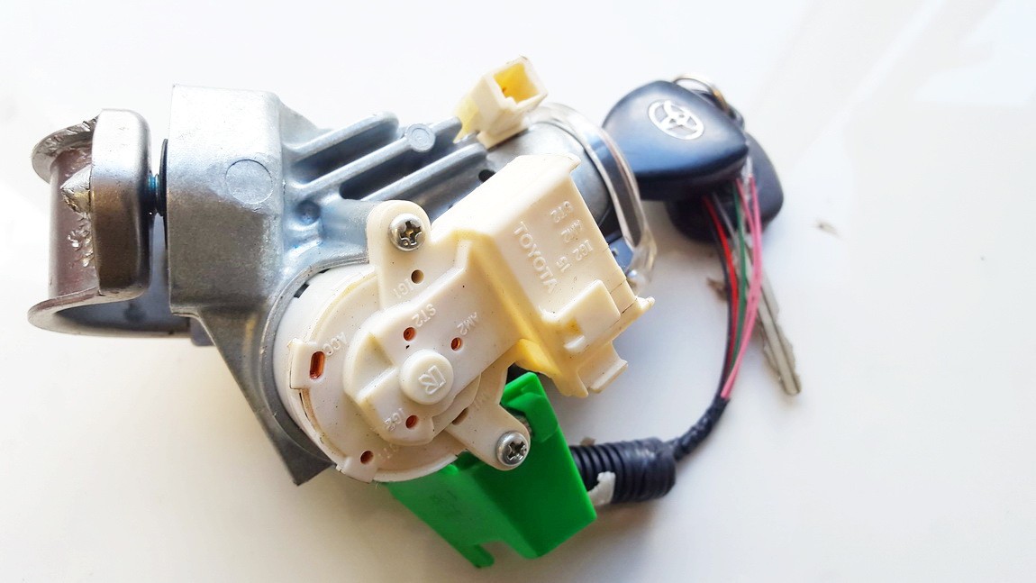 8978342040 Toyota RAV-4 2009 Ignition Barrels (Ignition Switch) - Thumbnail 2