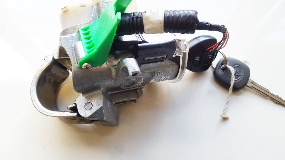 8978342040 Toyota RAV-4 2009 Ignition Barrels (Ignition Switch)