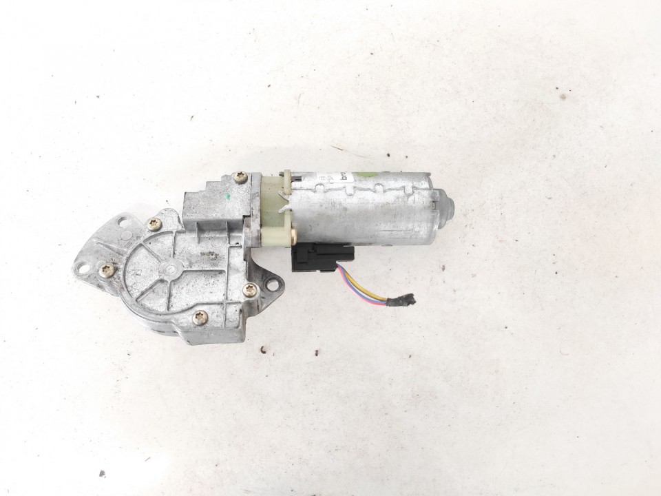 0130002488 Audi A6 1998 Seat Motor Regulator - FRONT RIGHT - Thumbnail 3