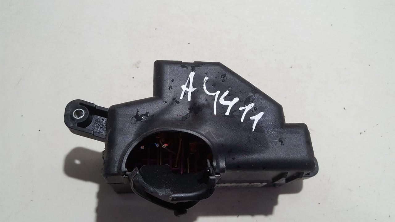 1K2941824 Volkswagen Golf 2009 Fuse box - Thumbnail 2