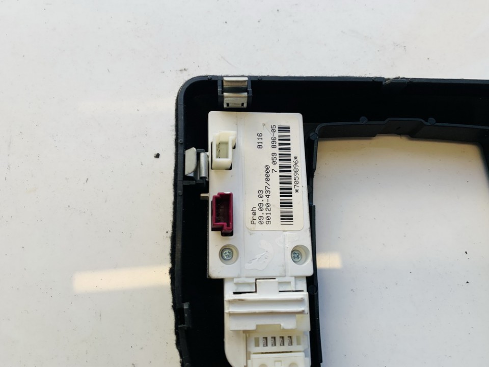 51167059896 BMW 5-Series 2006 Salona apdare (plastmasas) - Thumbnail 3