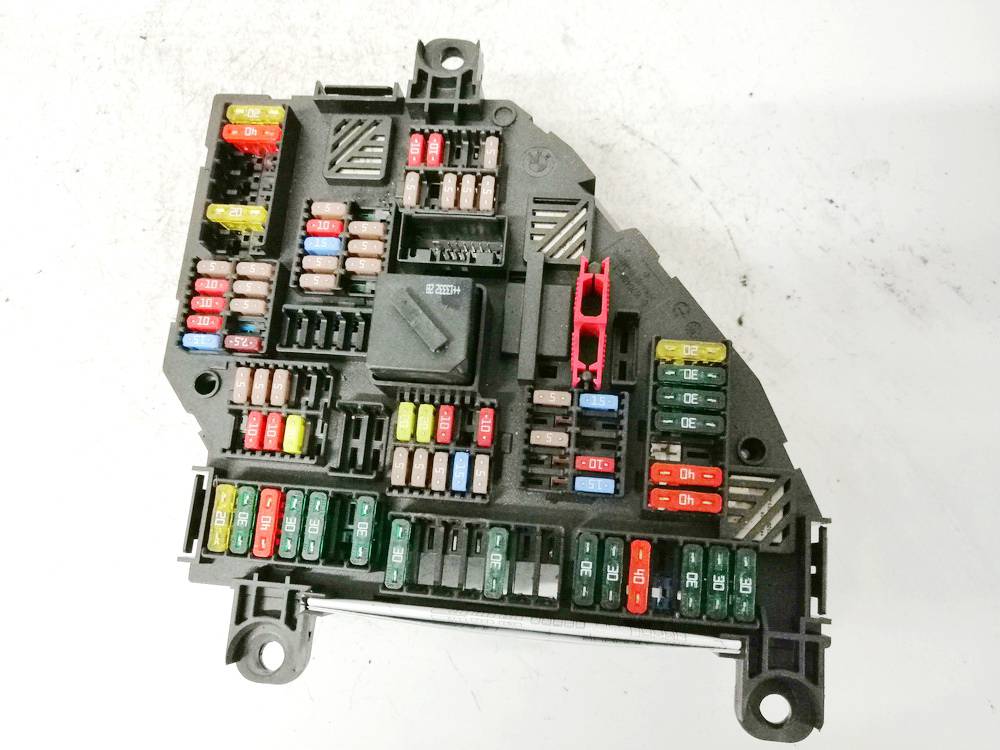 926492302 BMW 5-Series 2014 Boîte à fusibles