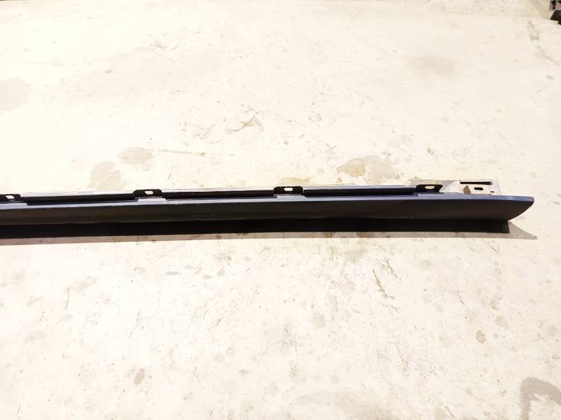 Opel Vectra 2004 Vasen muovinen kynnyslista - Thumbnail 3