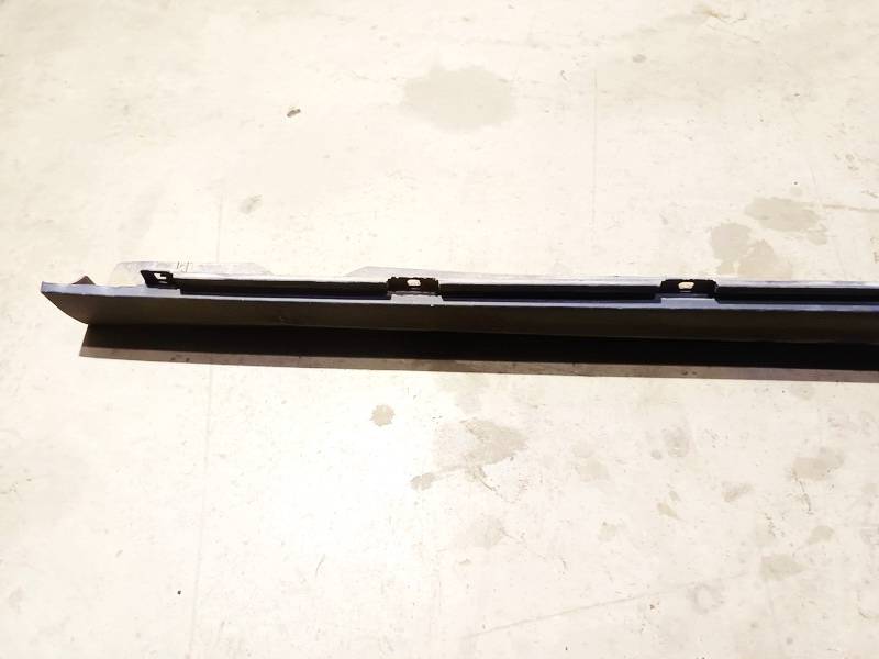 Opel Vectra 2004 Vasen muovinen kynnyslista - Thumbnail 2