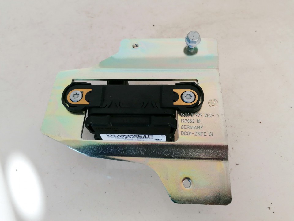 676276907 BMW 1-Series 2007 ESP Sensor Steuergerät Querbeschleunigung - Thumbnail 3