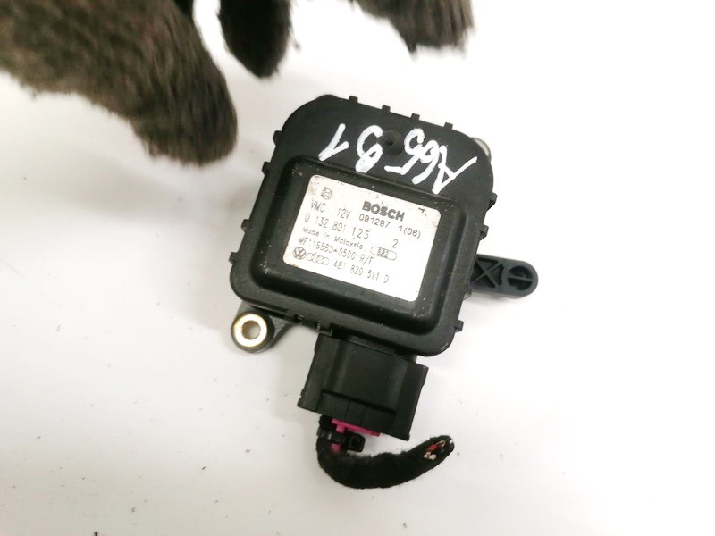 0132801125 Audi A6 1998 Heater Vent Flap Control Actuator Motor - Thumbnail 3