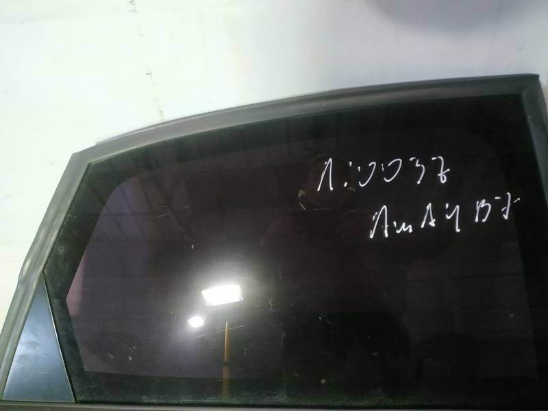 AS2 Audi A4 2006 LUNA TRASERA DERECHA, 
Luna de la puerta trasera - ABAJO A LA DERECHA