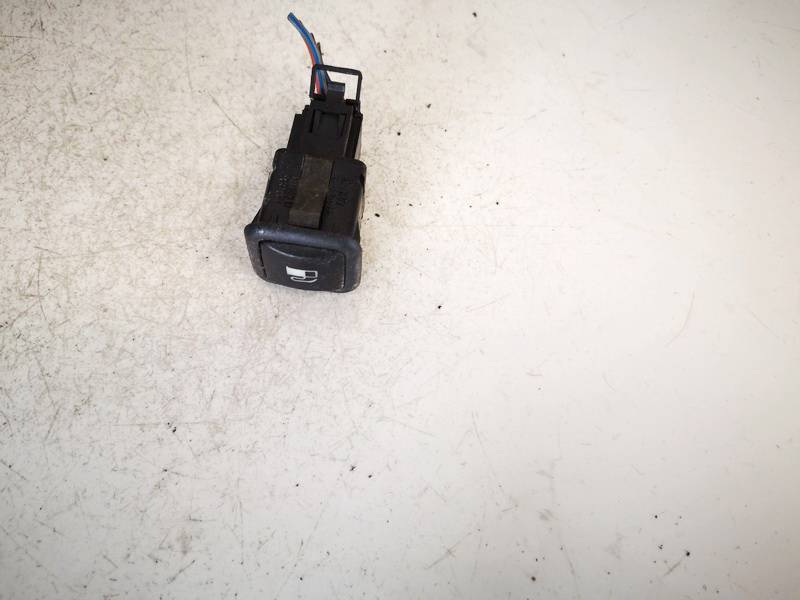 3B0959833A Volkswagen Golf 1998 Fuel Cap Switch (Gas Fuel Door Switch Button)