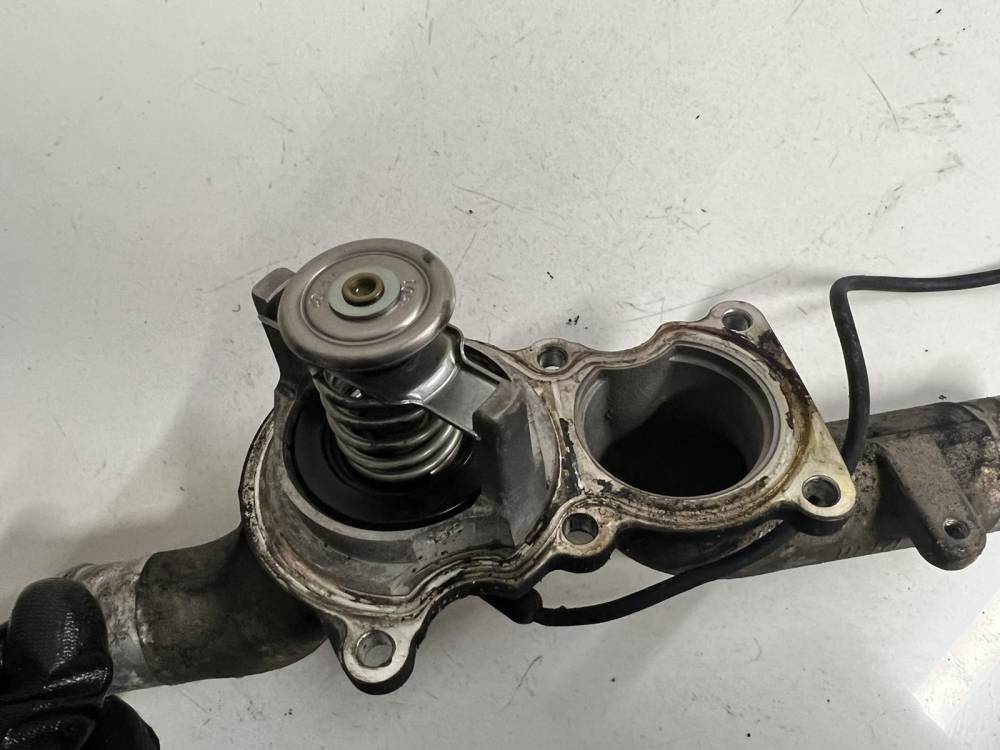07Z121111 Volkswagen Touareg 2003 fluide de refroidissement du moteur Thermostat - Thumbnail 4