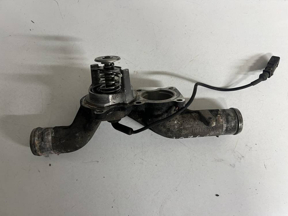 07Z121111 Volkswagen Touareg 2003 fluide de refroidissement du moteur Thermostat
