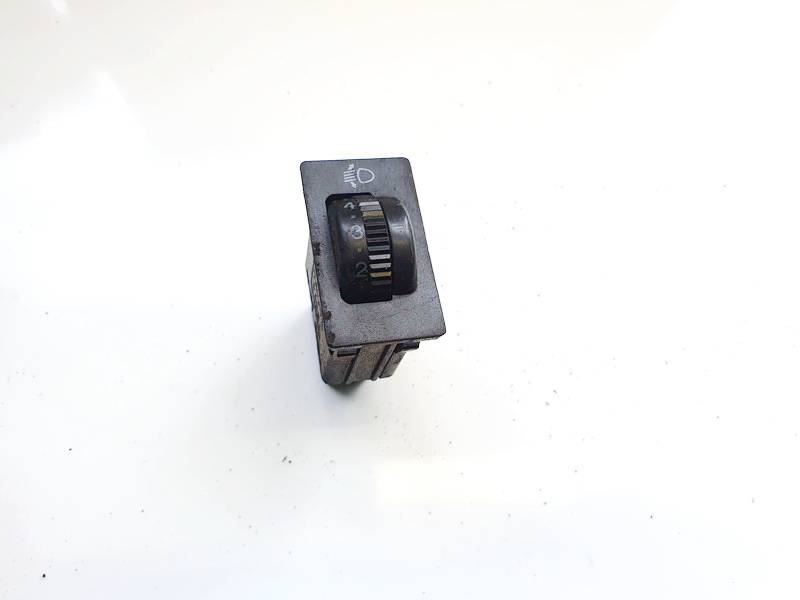 Toyota Corolla Verso 2004 phare contrôle de plage lumière contrôleur déclairage