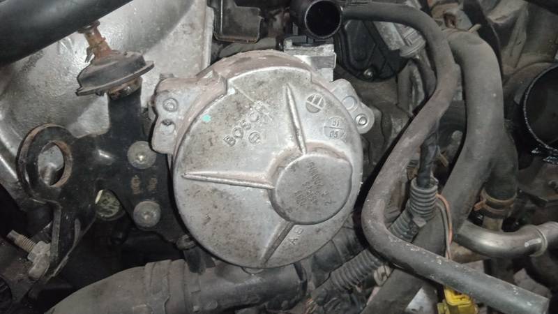 D163451323 Renault Scenic 2004 Brake Vacuum Pump - Thumbnail 2