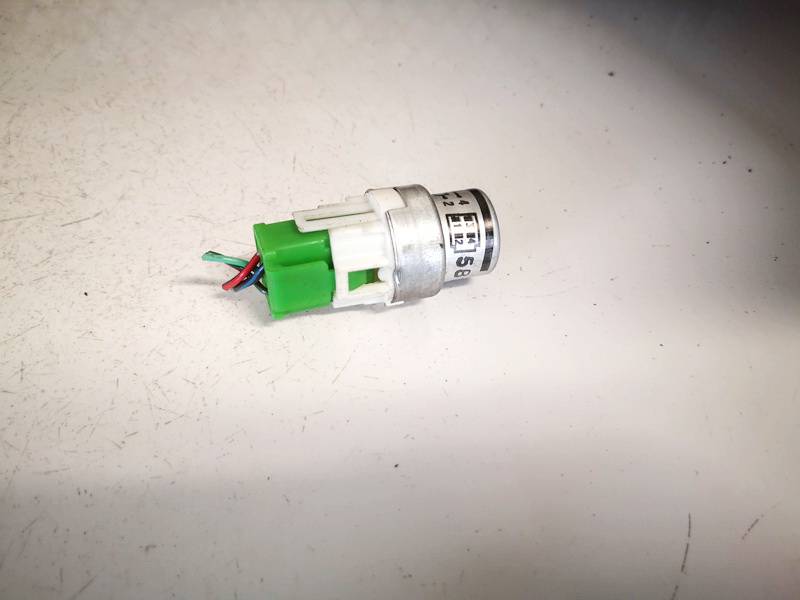 0567005260 Subaru Outback 2001 Relejs - Thumbnail 2