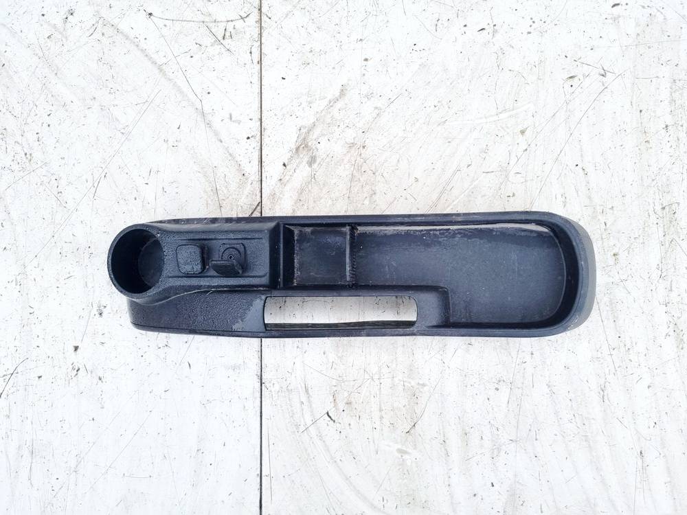 DF7164421 Mazda 2 2011 Wykończenie wnętrza (plastikowe elementy)