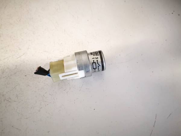 0567005260 Subaru Outback 2001 Relay module