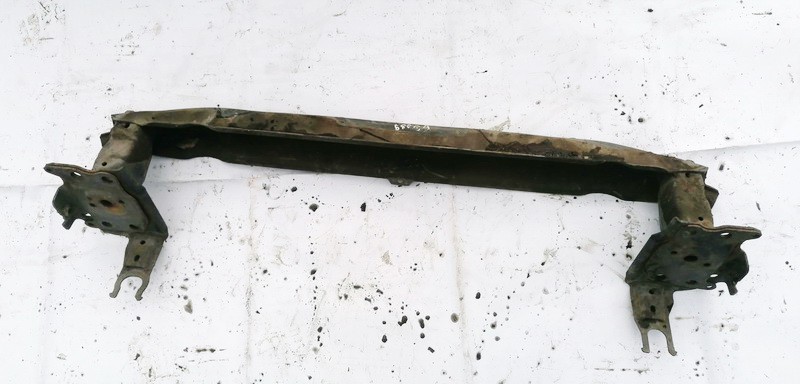 Volkswagen Touareg 2003 Belka zderzaka (wzmocnienie) - PRZEDNIE